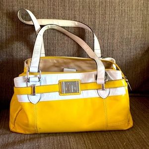 Croft&Barrow yellow and white leather bag